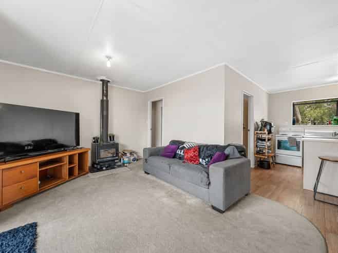 73 Roberts Road, Masterton