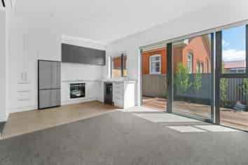 6/73 Gordon Road, Mosgiel