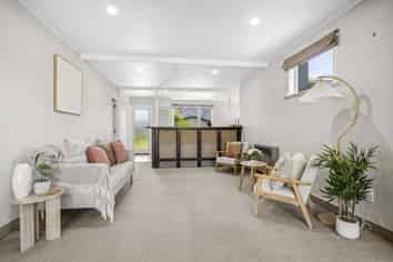 353 Sunset Road, Sunnybrook