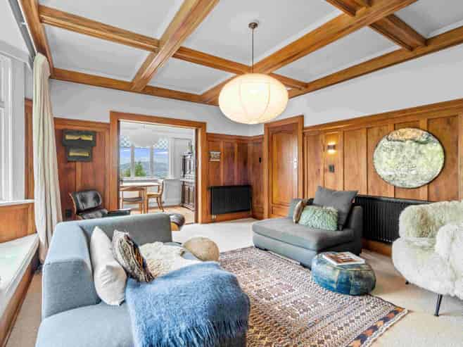 16 Marewa Street, Kew