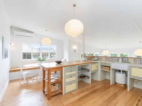 75 Gribblehirst Road, Sandringham