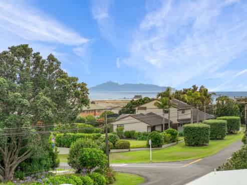 12 Findlay Street, Mangawhai Heads