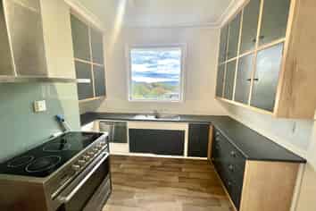 11 Jubilee Street, Belleknowes