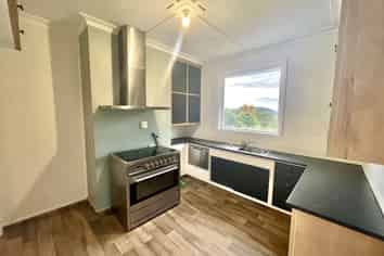 11 Jubilee Street, Belleknowes