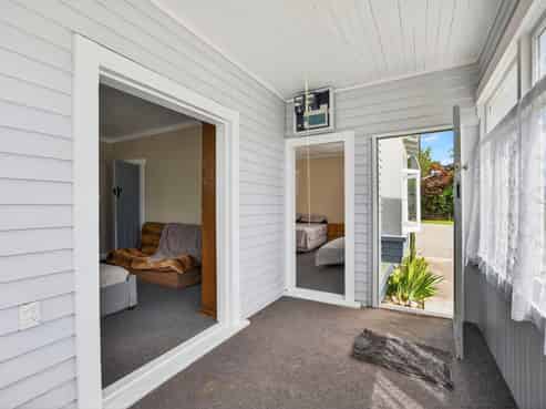 12 Hampden Street, Murchison