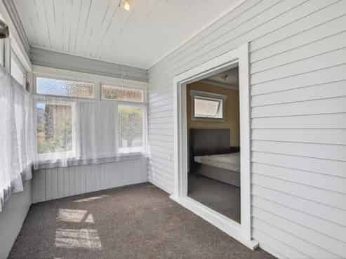 12 Hampden Street, Murchison