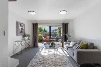 17/21 Armoy Drive, East Tamaki