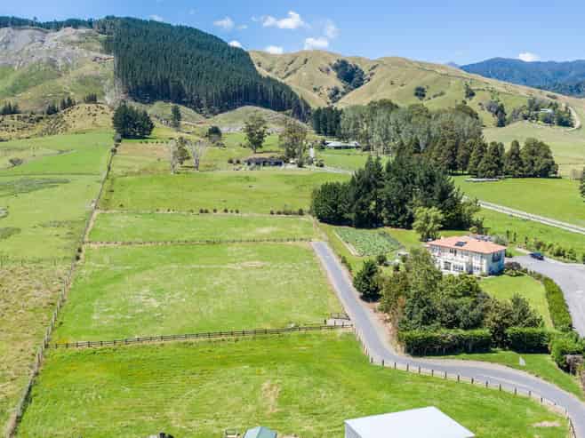 51 Gladstone Road, Levin