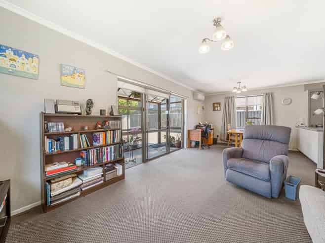 5B Clemow Road, Fitzroy