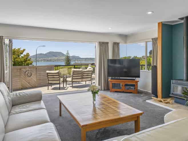 17 Shera Street, Acacia Bay