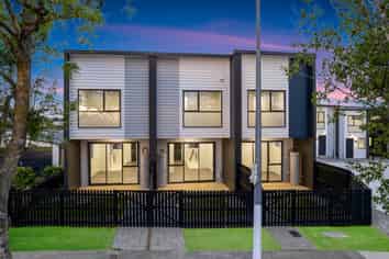 17/17 Barneys Farm Road, Clendon Park