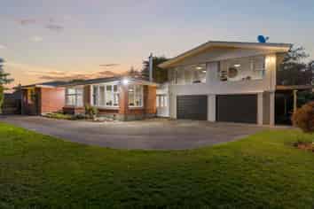 30 Hadlow Place, Burnside