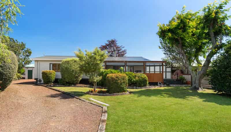 17 Seaview Rise, Waiuku