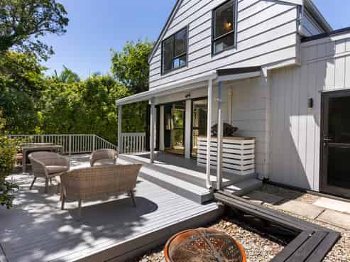 2/228A Beach Haven Road, Beach Haven