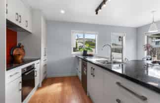 14a Corks Road, Kamo