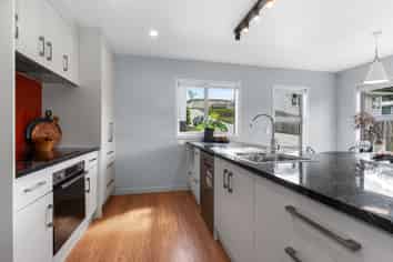 14a Corks Road, Kamo