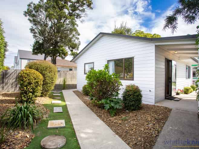 2/85 Mandeville Street, Riccarton