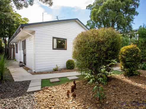 2/85 Mandeville Street, Riccarton