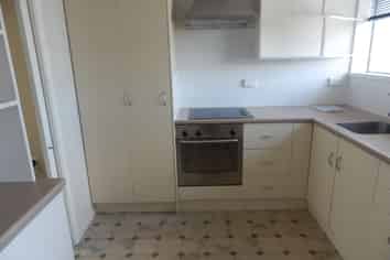 2/48 Kitchener Square, Timaru