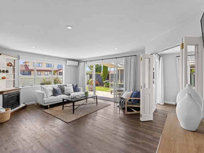 2/46 Orlando Crescent, Waimairi Beach