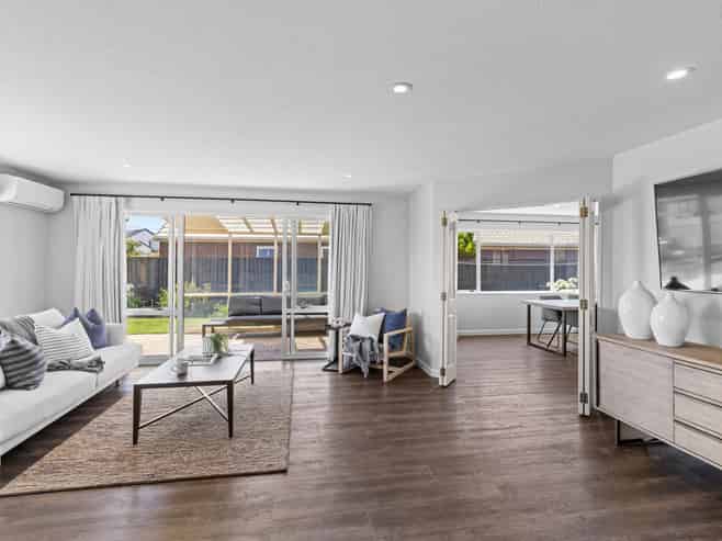 2/46 Orlando Crescent, Waimairi Beach