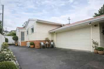 26 Valonia Street, New Windsor