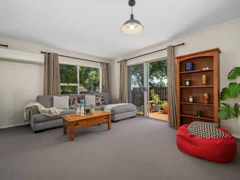 2A Redmond Street, Judea