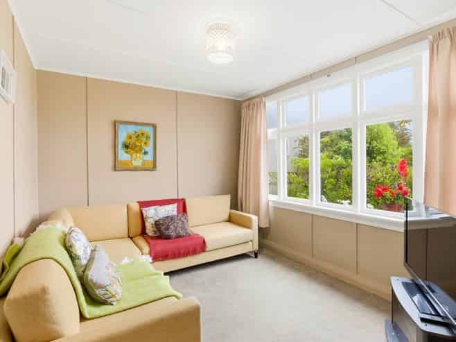 21 Trafalgar Street, Saint Clair