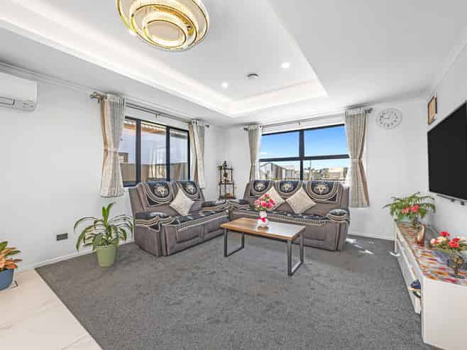 66 Skibbereen Drive, Halswell