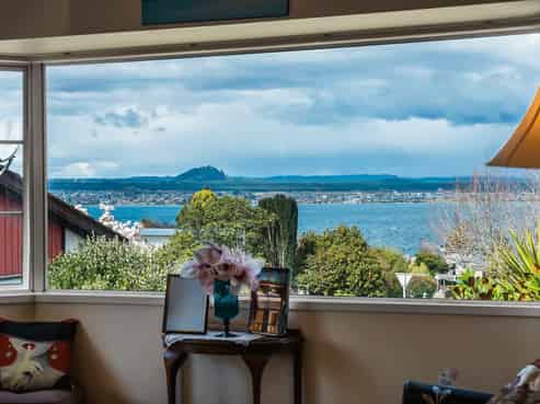 2/8 Kinder Street, Acacia Bay