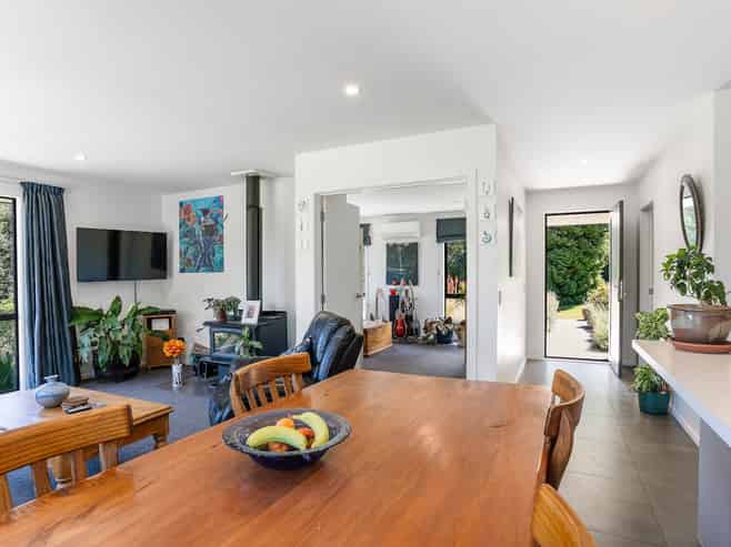 10 Cove Lane, Glenorchy