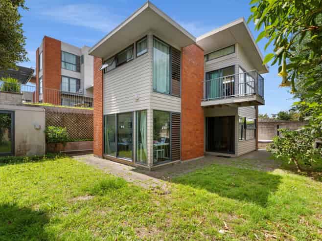 148 Oceanview Road, Mount Maunganui