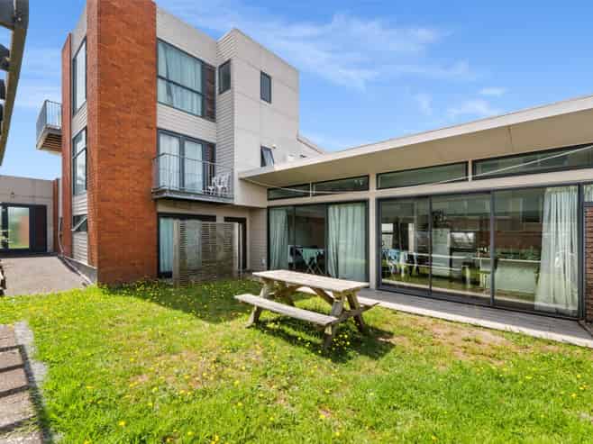 148 Oceanview Road, Mount Maunganui