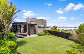 1/14 Colonial Road, Birkenhead