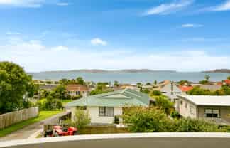 17 Matangi Terrace, Snells Beach