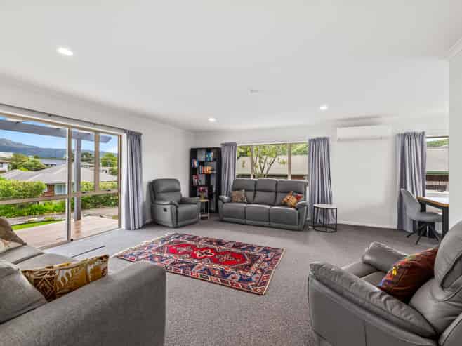 67 Moana View Road Waikawa, Picton