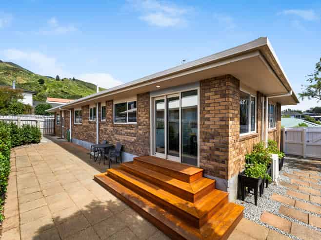 67 Moana View Road Waikawa, Picton