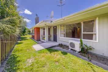 16 Anderson Road, Taradale