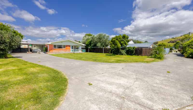 16 Anderson Road, Taradale