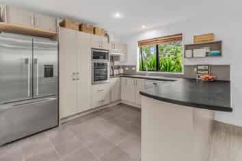 20 Hoyte Place, Pukehangi