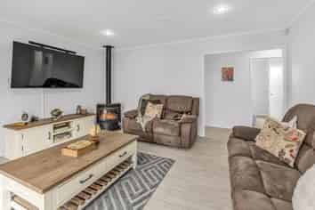 20 Hoyte Place, Pukehangi