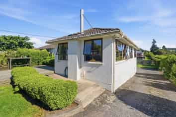 80 Sophia Street, Glenholme