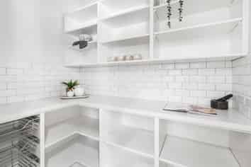 3 Minorca Lane, Burwood