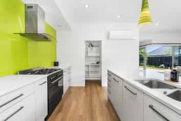 3 Minorca Lane, Burwood