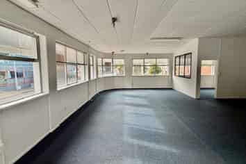 Light Filled Affordable CBD Fringe Office