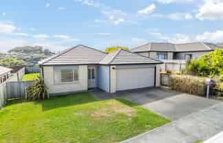 35 Staithes Drive North, Whitby