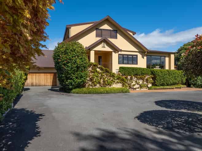 27 Kurupae Road, Hilltop