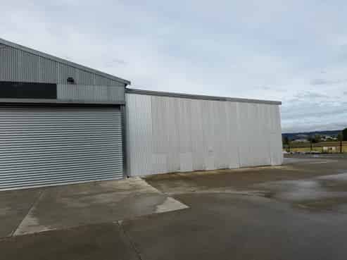 Versatile Industrial Space