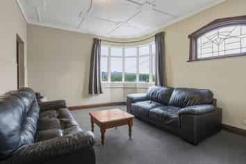 140 Dundas Street, North Dunedin