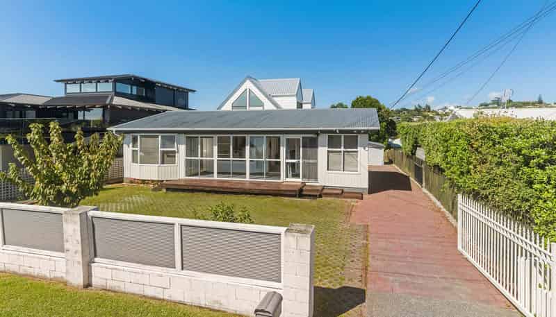 215 Vipond Road, Stanmore Bay